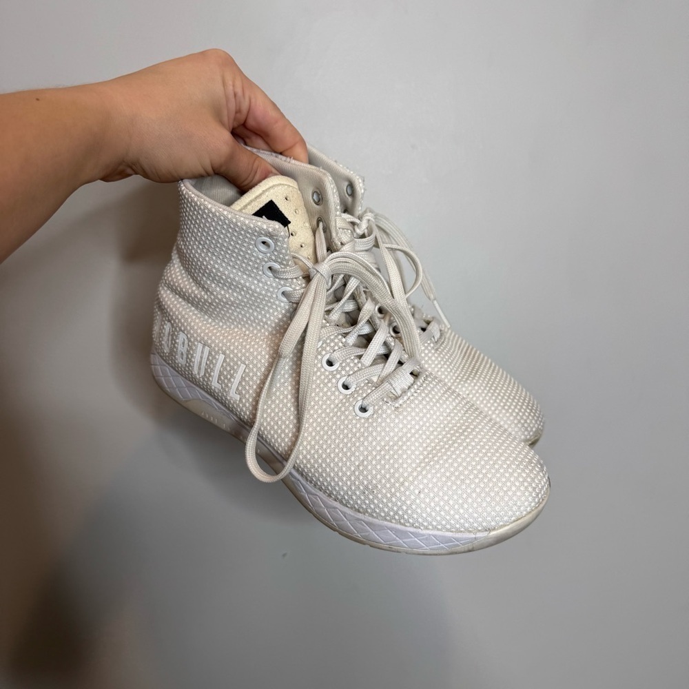 NoBull White Women’s High Top Sneakers Size 8